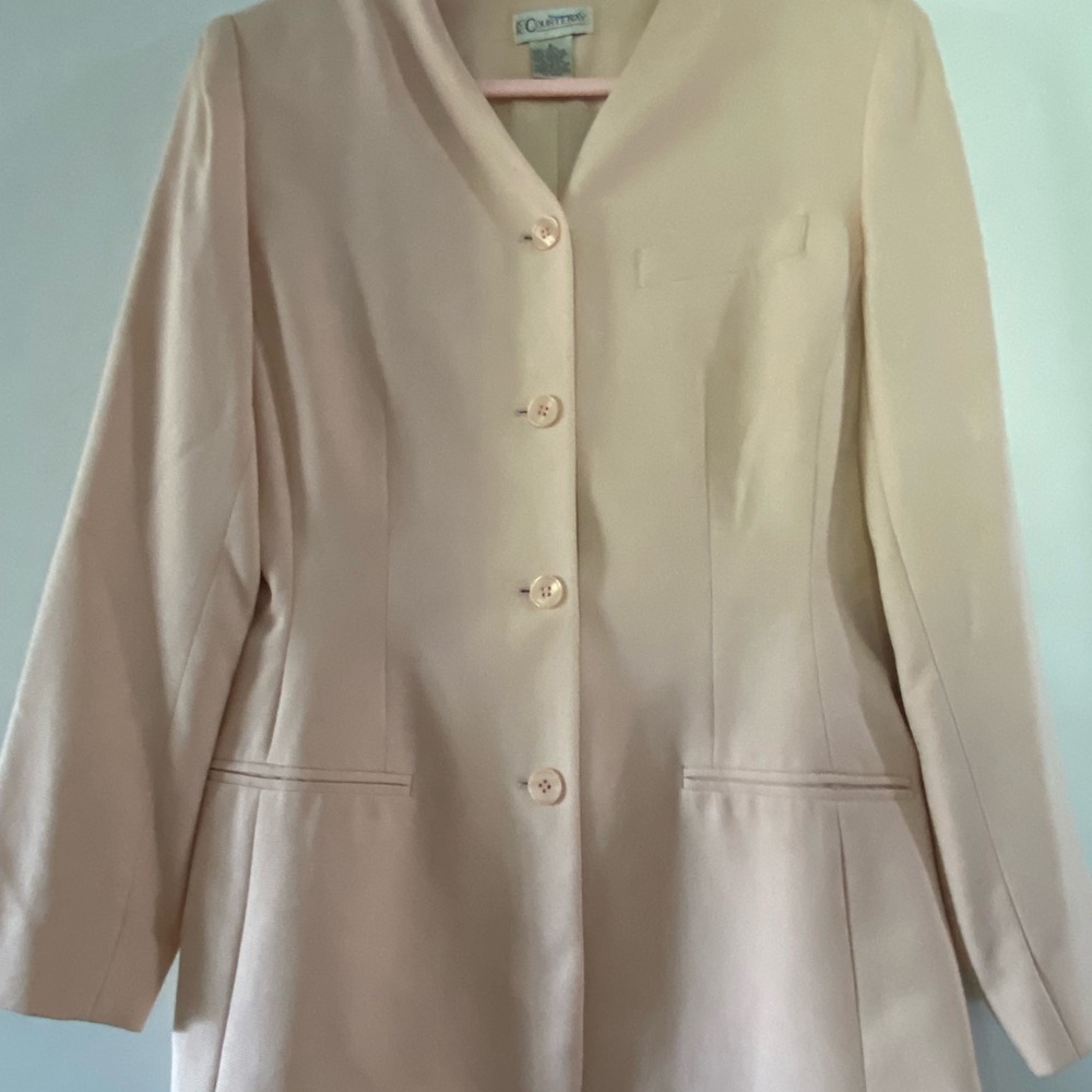Courtenay Vintage Blush Silk Blazer Size 8